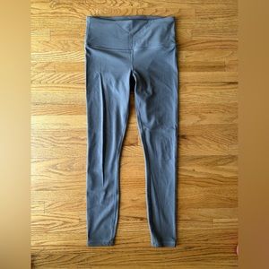 Athleta Elation 7/8 Leggings Gray Size XS